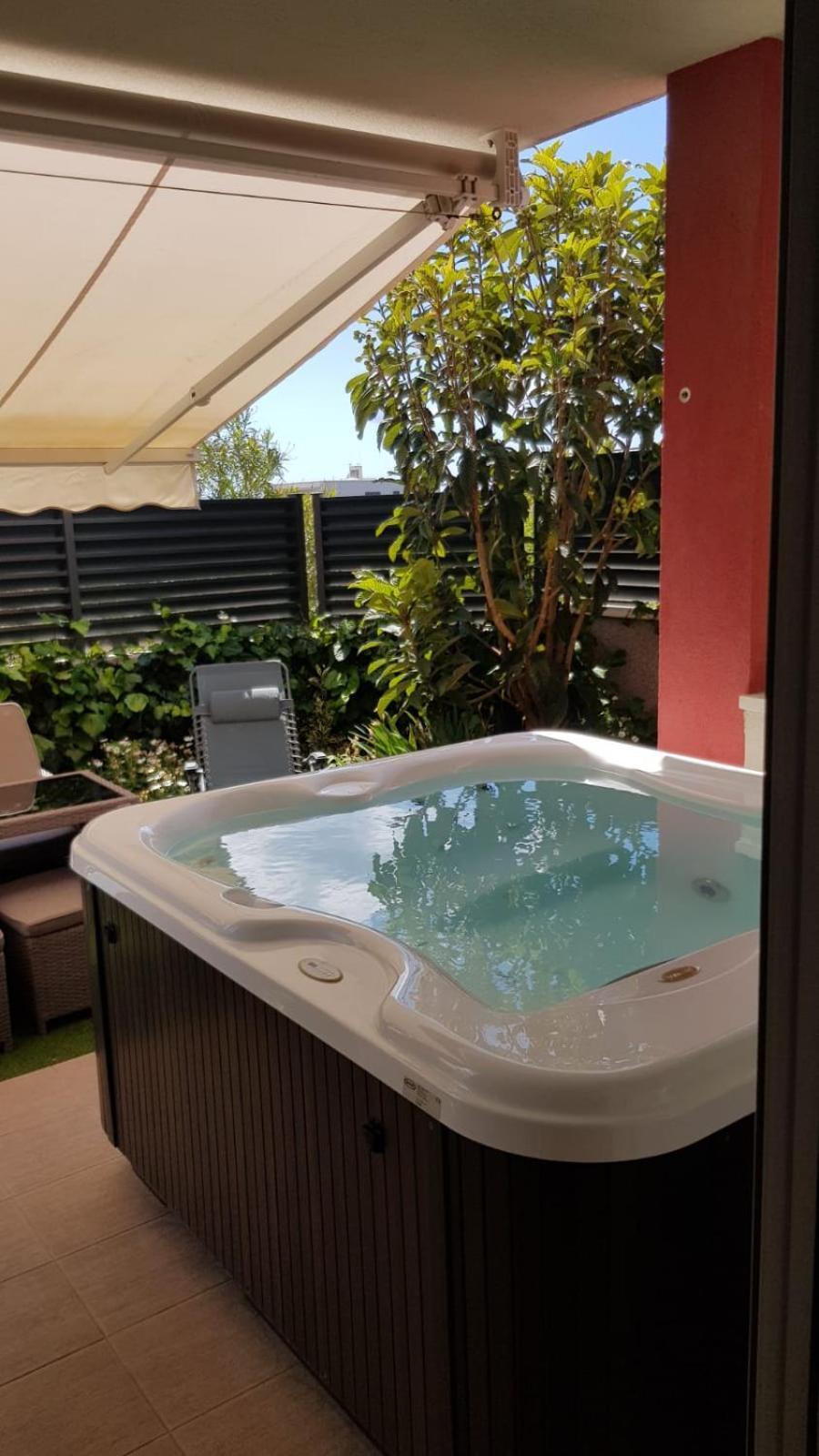 Salvia Apartment With Private Jacuzzi Split Exterior photo