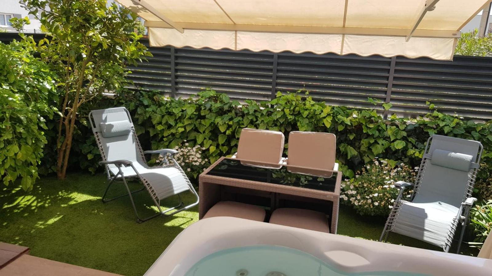 Salvia Apartment With Private Jacuzzi Split Exterior photo